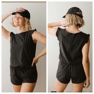 ALBION Black Sleeveless Romper Medium